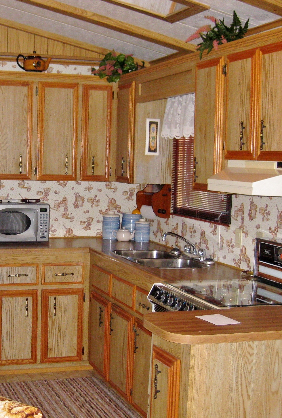 Staging Trailer Kitchen Before Realty Difference Staging