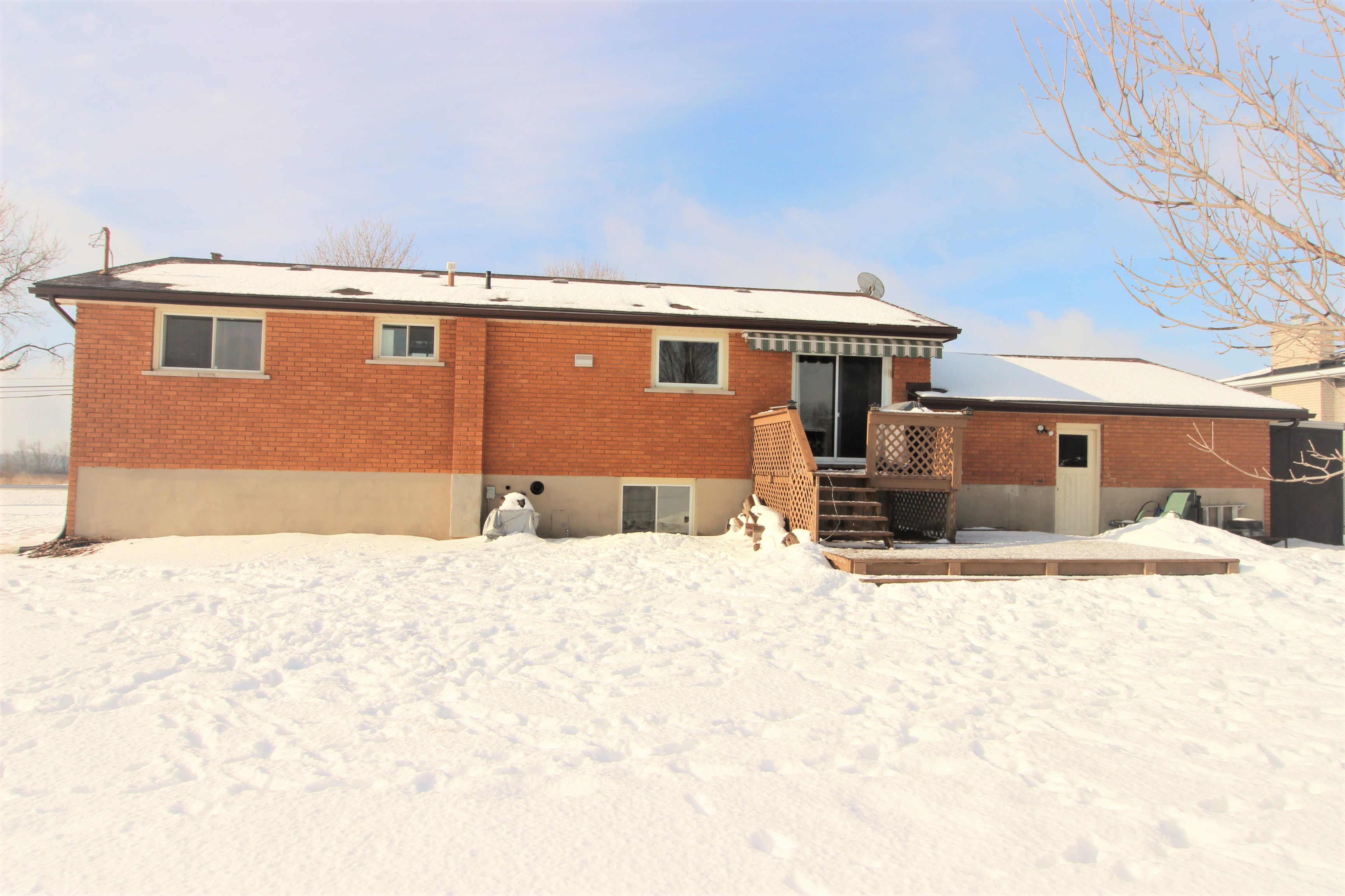 359 County Road 8, Napanee Realty Difference